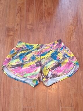 Lululemon Shorts Size 12